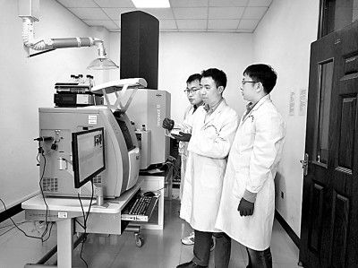 大連工業(yè)大學(xué)食品科學(xué)與技術(shù)創(chuàng)新團(tuán)隊 耕海牧漁 打造 藍(lán)色糧倉